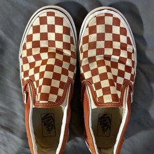 Checkers Vans - size 7 M/8.5 W GUC